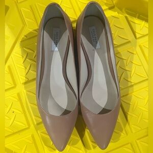 Cole Haan Women's Nude Leather Flats 5.5